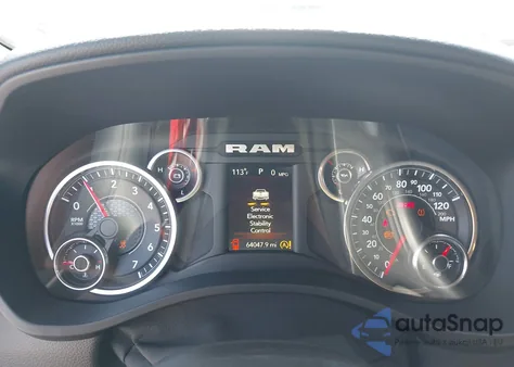 2022 Ram 1500 Big Horn 4X2 5'7 Box from USA, damaged, VIN 1C6RREFG2NN178055